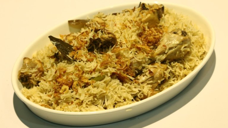 white-chicken-pulao-recipe-abida-baloch-masala-tv